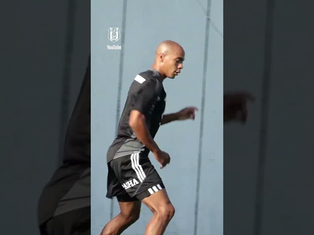 João Mário'nun İlk Antrenmanı ????